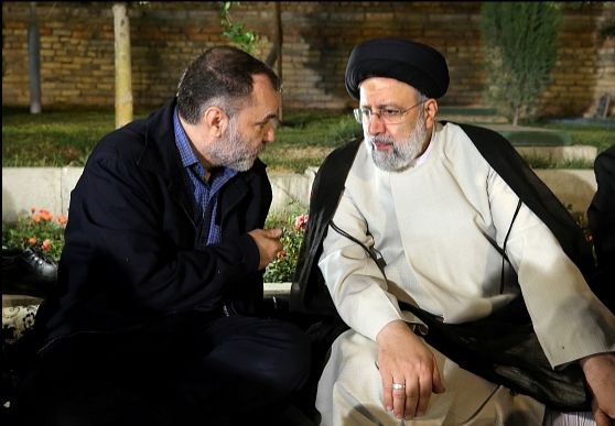 اعتراض مسعود ده نمکی به پخمه و بچه گرایی
